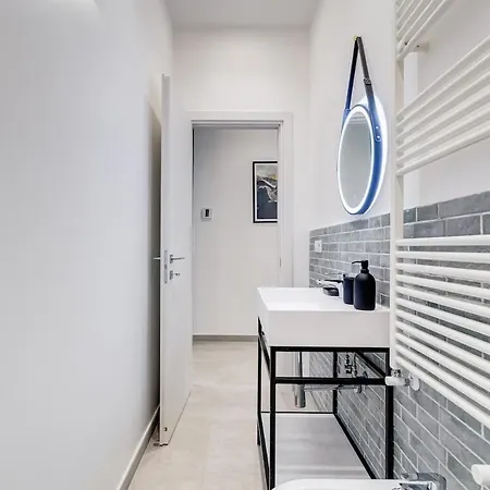Vatican Modern 3br With Comfort & Space Daire Roma