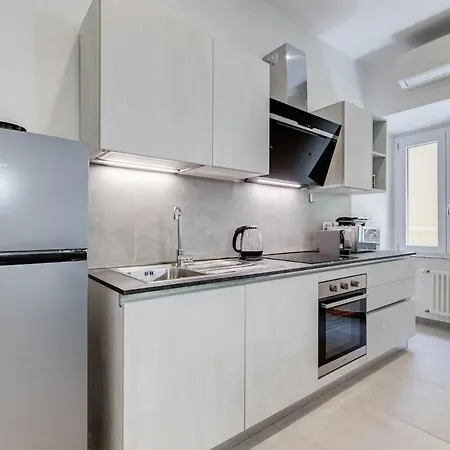 Vatican Modern 3br With Comfort & Space