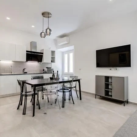 Daire Vatican Modern 3br With Comfort & Space Roma