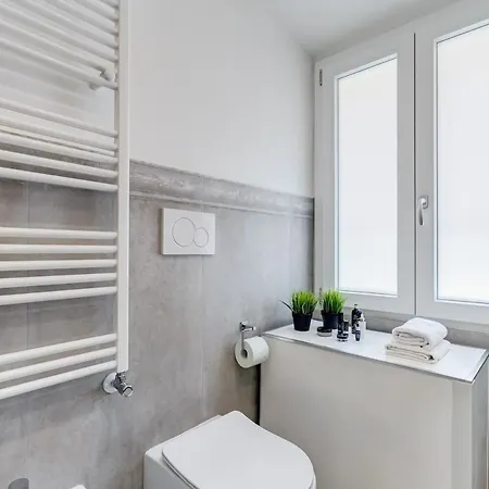 Vatican Modern 3br With Comfort & Space * 로마