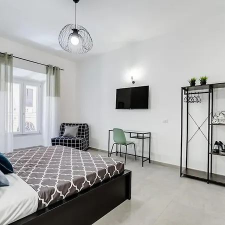 Vatican Modern 3br With Comfort & Space 로마